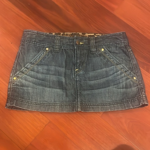 VINTAGE X2 DARK DENIM JEAN MINI SKIRT - Picture 16 of 16